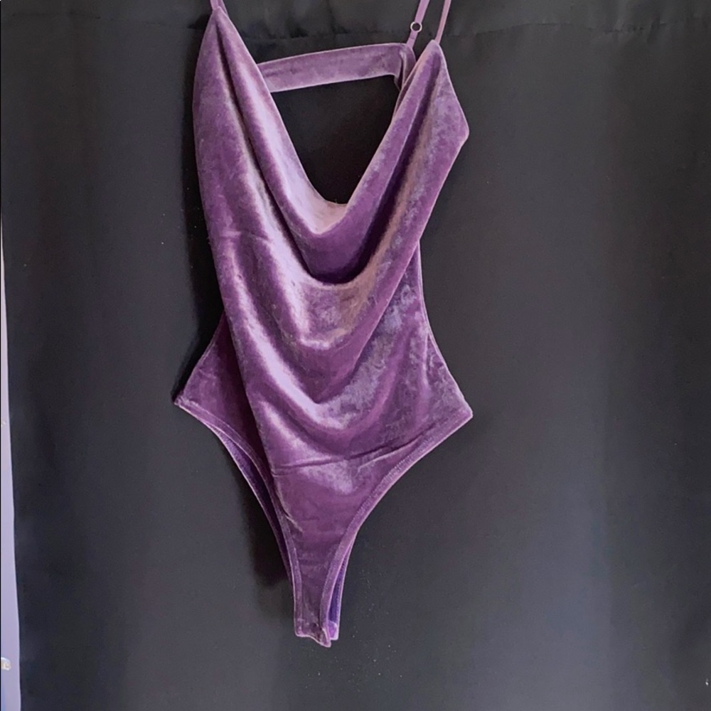 Fashion Nova velvet bodysuit